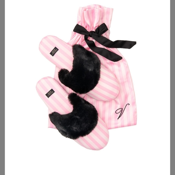VICTORIA'S SECRETSignature Satin Slippers - Picture 2 of 2